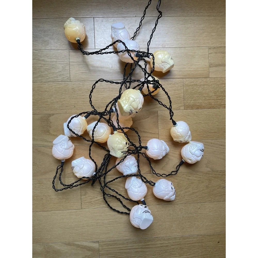 Blow Mold Skulls Halloween String Lights Two Set Of 10 Indoor Outdoor
